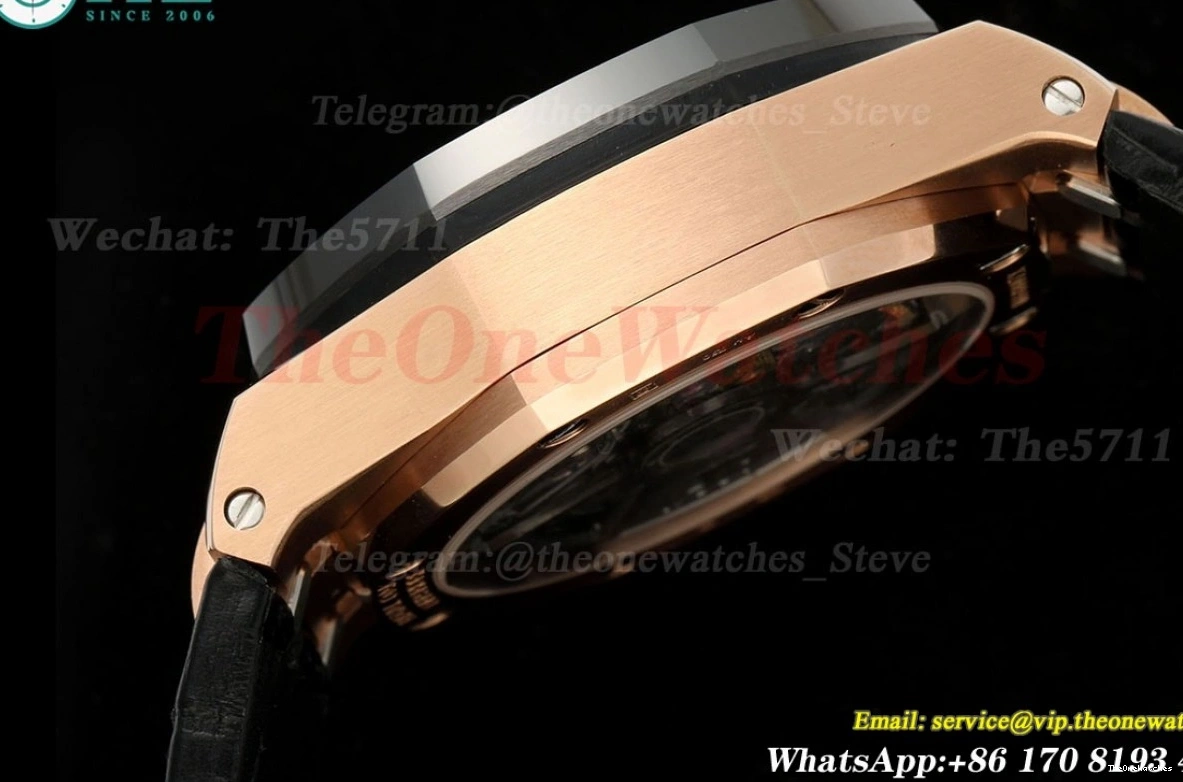 Oak Wht LE Royal 43mm RG 26420 A4401 APPF Offshore Black 0305